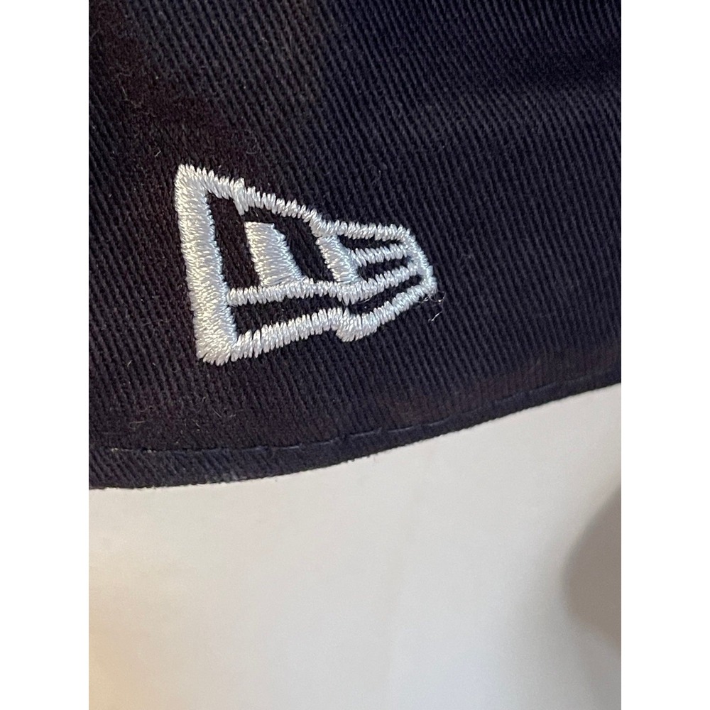 New~New York Yankees 2013 Stadium Edition~ SZ 7 1/4 ~ FREE SHIPPING - Picture 3 of 6